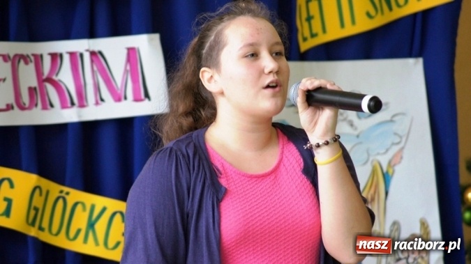 Zdjęcie w galerii na portalu naszraciborz.pl: II Powiatowy Przegląd Kolęd w Języku Angielskim i Niemieckim w Pietrowicach Wielkich wiadomości z regionu