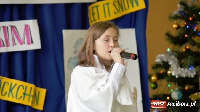 Zdjęcie w galerii na portalu naszraciborz.pl: II Powiatowy Przegląd Kolęd w Języku Angielskim i Niemieckim w Pietrowicach Wielkich wiadomości z regionu