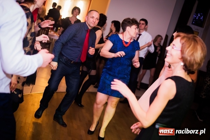 Zdjęcie w galerii na portalu naszraciborz.pl: Skaza i jej sympatycy oraz przyjaciele bawili się w Raciborskiej wiadomości z regionu