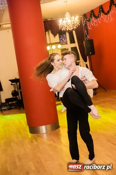 Zdjęcie w galerii na portalu naszraciborz.pl: Skaza i jej sympatycy oraz przyjaciele bawili się w Raciborskiej wiadomości z regionu