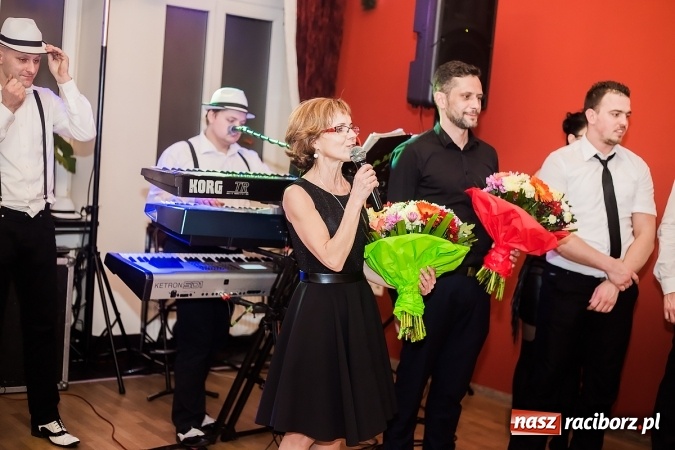 Zdjęcie w galerii na portalu naszraciborz.pl: Skaza i jej sympatycy oraz przyjaciele bawili się w Raciborskiej wiadomości z regionu