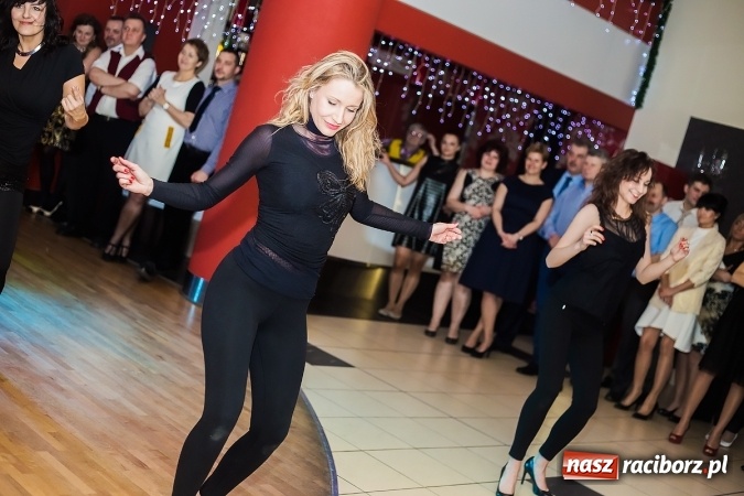 Zdjęcie w galerii na portalu naszraciborz.pl: Skaza i jej sympatycy oraz przyjaciele bawili się w Raciborskiej wiadomości z regionu