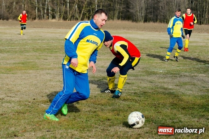 Zdjęcie w galerii na portalu naszraciborz.pl: Sparing: Markowice bez pomysłu na grę uległy Stali z Kuźni Raciborskiej wiadomości z regionu