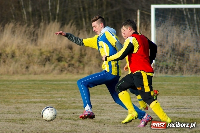 Zdjęcie w galerii na portalu naszraciborz.pl: Sparing: Markowice bez pomysłu na grę uległy Stali z Kuźni Raciborskiej wiadomości z regionu