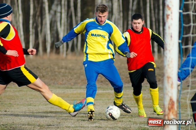 Zdjęcie w galerii na portalu naszraciborz.pl: Sparing: Markowice bez pomysłu na grę uległy Stali z Kuźni Raciborskiej wiadomości z regionu
