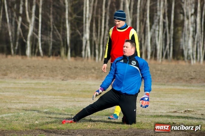 Zdjęcie w galerii na portalu naszraciborz.pl: Sparing: Markowice bez pomysłu na grę uległy Stali z Kuźni Raciborskiej wiadomości z regionu