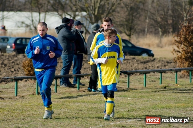 Zdjęcie w galerii na portalu naszraciborz.pl: Sparing: Markowice bez pomysłu na grę uległy Stali z Kuźni Raciborskiej wiadomości z regionu