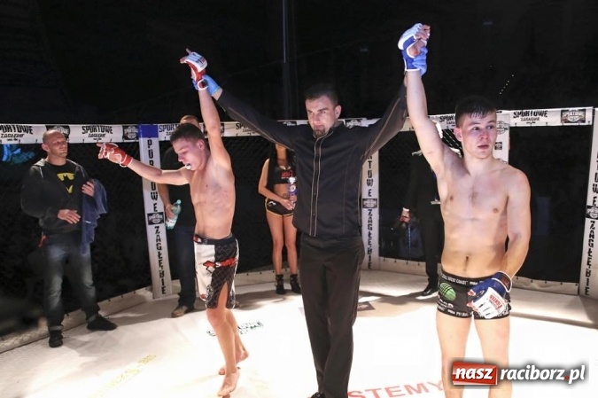 Zdjęcie w galerii na portalu naszraciborz.pl: Night Of Heroes 3 - debiut raciborzanina na remis wiadomości z regionu