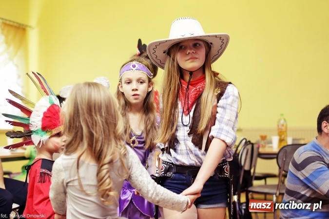 Zdjęcie w galerii na portalu naszraciborz.pl: Dziecięcy bal karnawałowy w Krzanowicach wiadomości z regionu