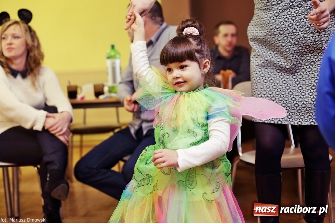 Zdjęcie w galerii na portalu naszraciborz.pl: Dziecięcy bal karnawałowy w Krzanowicach wiadomości z regionu