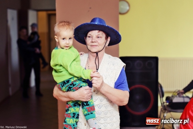 Zdjęcie w galerii na portalu naszraciborz.pl: Dziecięcy bal karnawałowy w Krzanowicach wiadomości z regionu