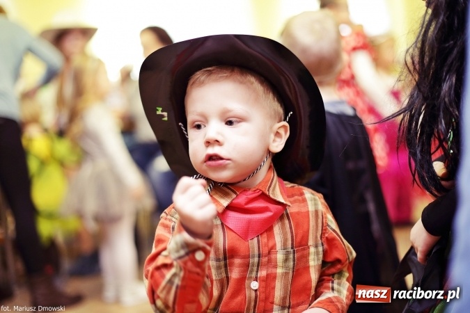 Zdjęcie w galerii na portalu naszraciborz.pl: Dziecięcy bal karnawałowy w Krzanowicach wiadomości z regionu