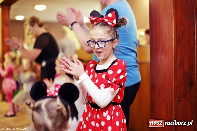 Zdjęcie w galerii na portalu naszraciborz.pl: Dziecięcy bal karnawałowy w Krzanowicach wiadomości z regionu