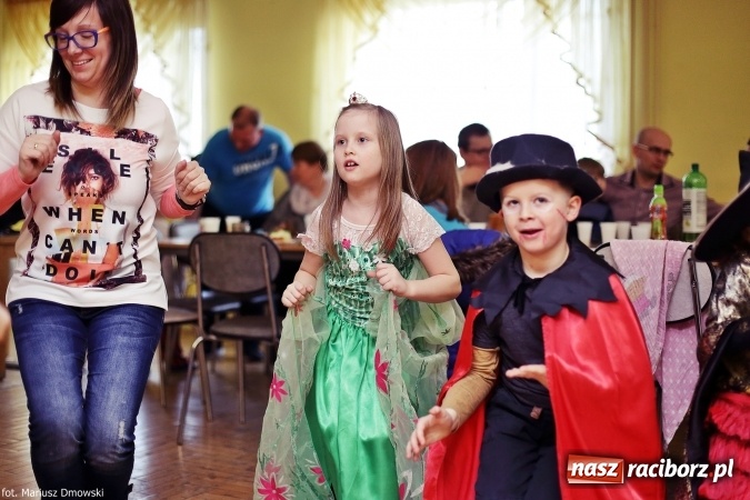 Zdjęcie w galerii na portalu naszraciborz.pl: Dziecięcy bal karnawałowy w Krzanowicach wiadomości z regionu
