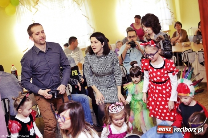 Zdjęcie w galerii na portalu naszraciborz.pl: Dziecięcy bal karnawałowy w Krzanowicach wiadomości z regionu