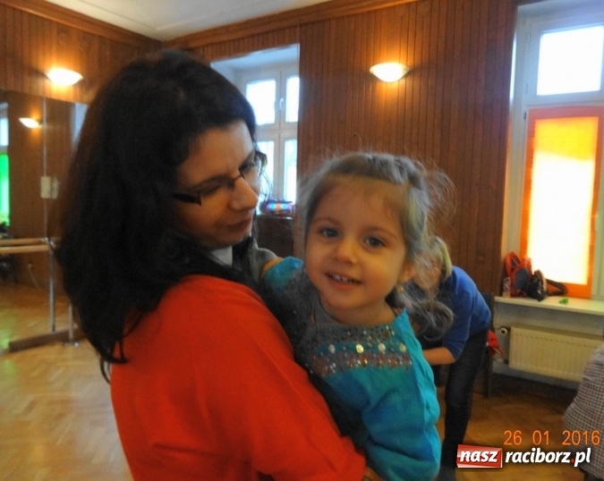 Zdjęcie w galerii na portalu naszraciborz.pl: Fikusie w Strzesze cieszą się z zimy wiadomości z regionu