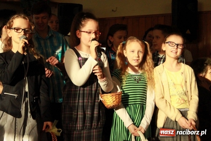 Zdjęcie w galerii na portalu naszraciborz.pl: Tu jest Tw&oacute;j dom - XI spotkanie senior&oacute;w w Wojnowicach wiadomości z regionu