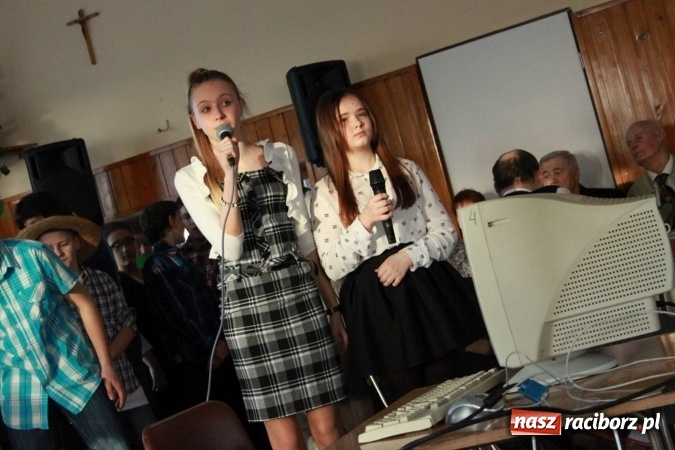 Zdjęcie w galerii na portalu naszraciborz.pl: Tu jest Tw&oacute;j dom - XI spotkanie senior&oacute;w w Wojnowicach wiadomości z regionu