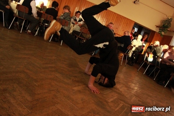 Zdjęcie w galerii na portalu naszraciborz.pl: Tu jest Tw&oacute;j dom - XI spotkanie senior&oacute;w w Wojnowicach wiadomości z regionu