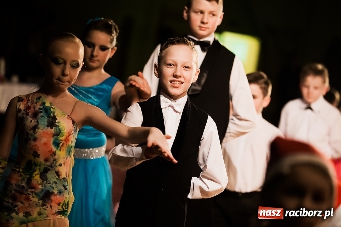 Zdjęcie w galerii na portalu naszraciborz.pl: II Dziecięca Karnawałowa Rewia Tańca w Arenie Rafako wiadomości z regionu