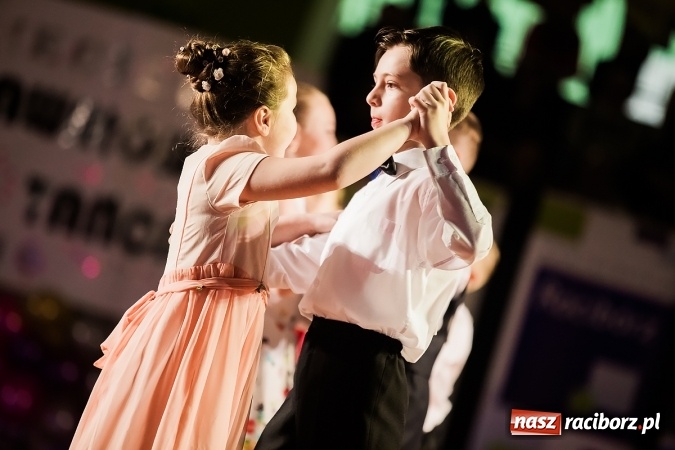 Zdjęcie w galerii na portalu naszraciborz.pl: II Dziecięca Karnawałowa Rewia Tańca w Arenie Rafako wiadomości z regionu