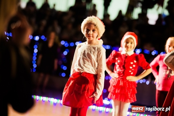 Zdjęcie w galerii na portalu naszraciborz.pl: II Dziecięca Karnawałowa Rewia Tańca w Arenie Rafako wiadomości z regionu