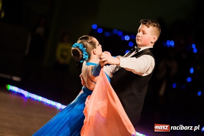 Zdjęcie w galerii na portalu naszraciborz.pl: II Dziecięca Karnawałowa Rewia Tańca w Arenie Rafako wiadomości z regionu