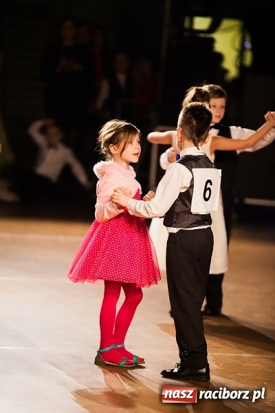 Zdjęcie w galerii na portalu naszraciborz.pl: II Dziecięca Karnawałowa Rewia Tańca w Arenie Rafako wiadomości z regionu