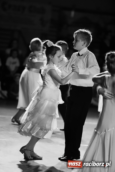 Zdjęcie w galerii na portalu naszraciborz.pl: II Dziecięca Karnawałowa Rewia Tańca w Arenie Rafako wiadomości z regionu