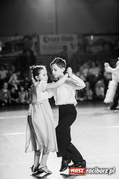 Zdjęcie w galerii na portalu naszraciborz.pl: II Dziecięca Karnawałowa Rewia Tańca w Arenie Rafako wiadomości z regionu