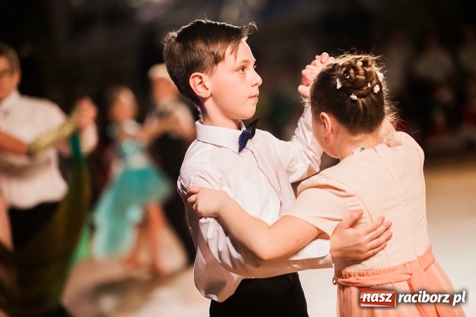 Zdjęcie w galerii na portalu naszraciborz.pl: II Dziecięca Karnawałowa Rewia Tańca w Arenie Rafako wiadomości z regionu