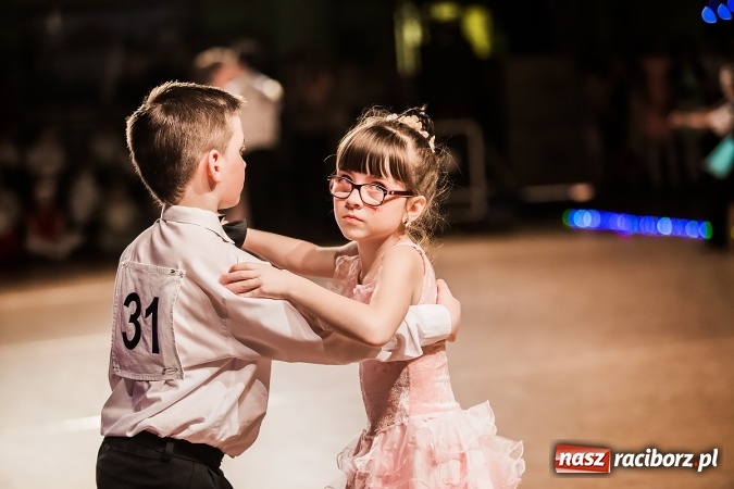 Zdjęcie w galerii na portalu naszraciborz.pl: II Dziecięca Karnawałowa Rewia Tańca w Arenie Rafako wiadomości z regionu