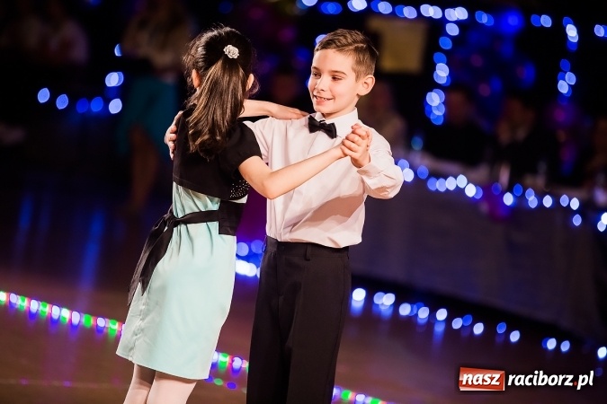 Zdjęcie w galerii na portalu naszraciborz.pl: II Dziecięca Karnawałowa Rewia Tańca w Arenie Rafako wiadomości z regionu
