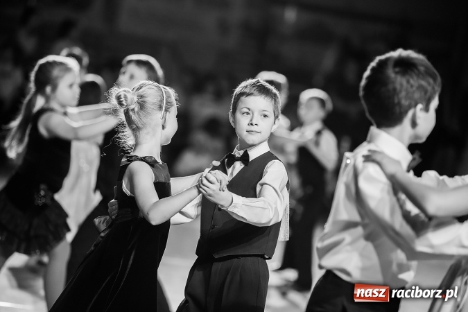 Zdjęcie w galerii na portalu naszraciborz.pl: II Dziecięca Karnawałowa Rewia Tańca w Arenie Rafako wiadomości z regionu