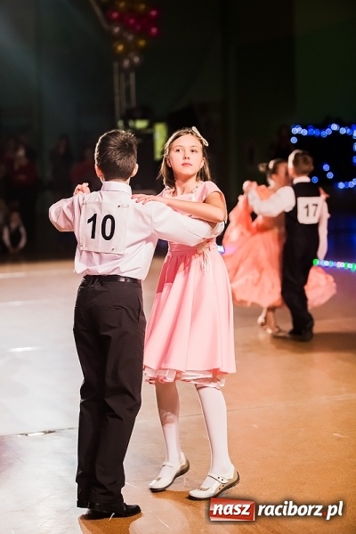 Zdjęcie w galerii na portalu naszraciborz.pl: II Dziecięca Karnawałowa Rewia Tańca w Arenie Rafako wiadomości z regionu