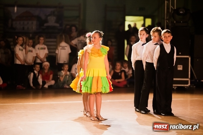 Zdjęcie w galerii na portalu naszraciborz.pl: II Dziecięca Karnawałowa Rewia Tańca w Arenie Rafako wiadomości z regionu