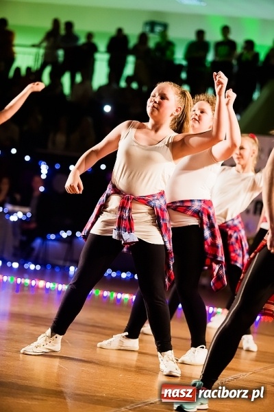 Zdjęcie w galerii na portalu naszraciborz.pl: II Dziecięca Karnawałowa Rewia Tańca w Arenie Rafako wiadomości z regionu