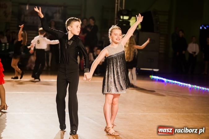 Zdjęcie w galerii na portalu naszraciborz.pl: II Dziecięca Karnawałowa Rewia Tańca w Arenie Rafako wiadomości z regionu