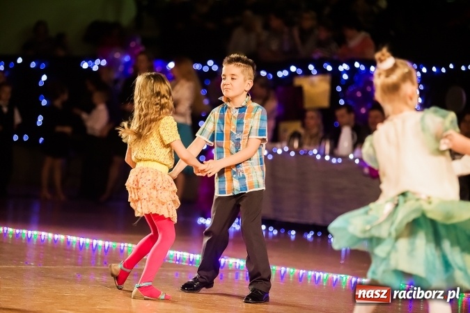 Zdjęcie w galerii na portalu naszraciborz.pl: II Dziecięca Karnawałowa Rewia Tańca w Arenie Rafako wiadomości z regionu