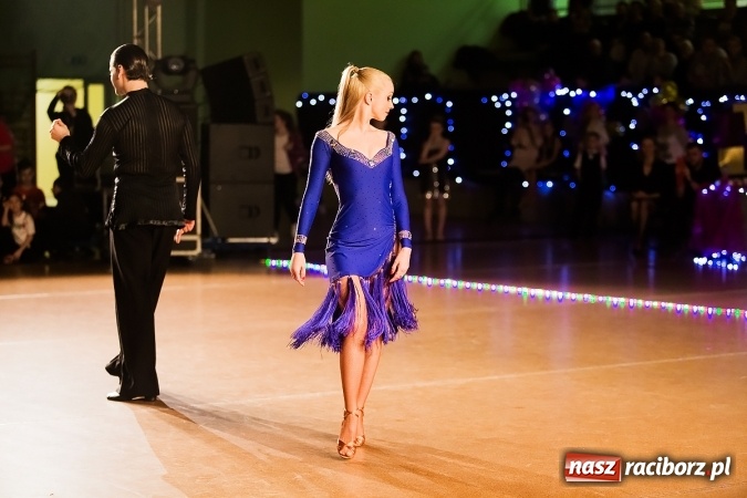 Zdjęcie w galerii na portalu naszraciborz.pl: II Dziecięca Karnawałowa Rewia Tańca w Arenie Rafako wiadomości z regionu