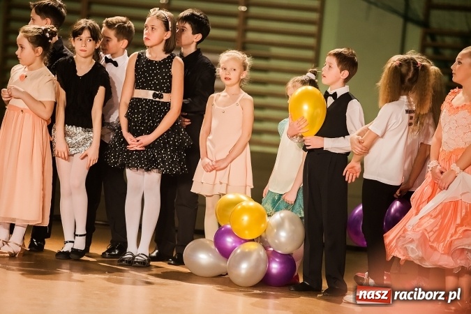 Zdjęcie w galerii na portalu naszraciborz.pl: II Dziecięca Karnawałowa Rewia Tańca w Arenie Rafako wiadomości z regionu
