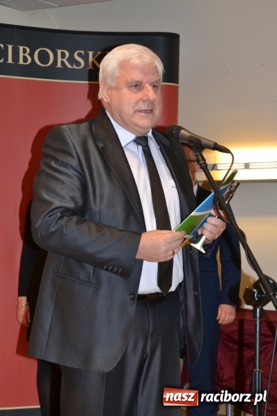 Zdjęcie w galerii na portalu naszraciborz.pl: Gala MIESZKO AD 2015 - nagrody starosty wręczone na zamku wiadomości z regionu
