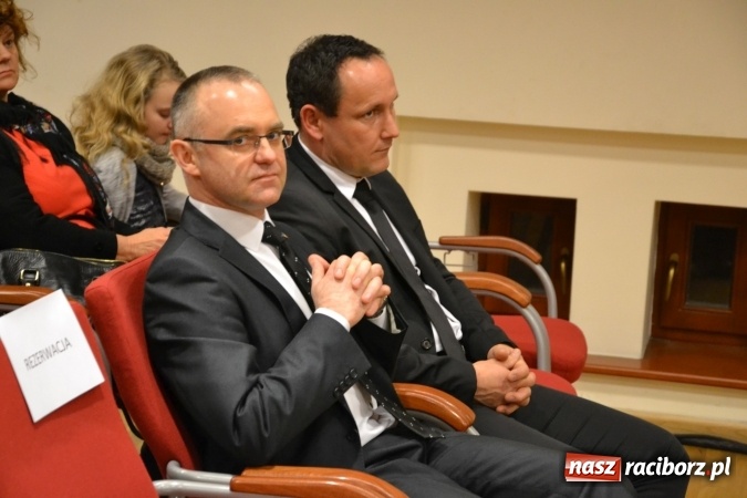 Zdjęcie w galerii na portalu naszraciborz.pl: Gala MIESZKO AD 2015 - nagrody starosty wręczone na zamku wiadomości z regionu