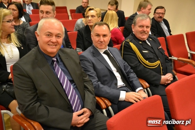 Zdjęcie w galerii na portalu naszraciborz.pl: Gala MIESZKO AD 2015 - nagrody starosty wręczone na zamku wiadomości z regionu