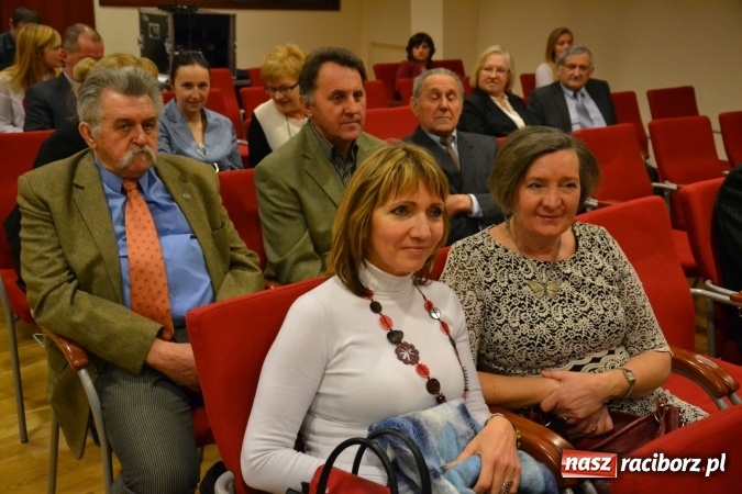 Zdjęcie w galerii na portalu naszraciborz.pl: Gala MIESZKO AD 2015 - nagrody starosty wręczone na zamku wiadomości z regionu