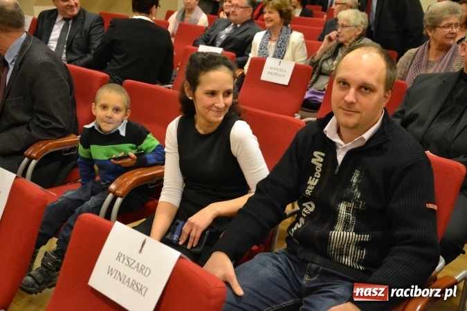 Zdjęcie w galerii na portalu naszraciborz.pl: Gala MIESZKO AD 2015 - nagrody starosty wręczone na zamku wiadomości z regionu