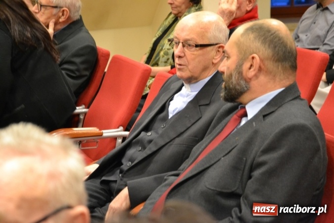 Zdjęcie w galerii na portalu naszraciborz.pl: Gala MIESZKO AD 2015 - nagrody starosty wręczone na zamku wiadomości z regionu