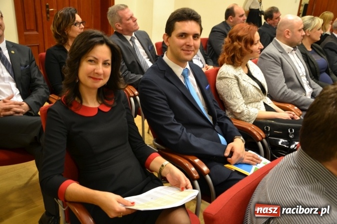 Zdjęcie w galerii na portalu naszraciborz.pl: Gala MIESZKO AD 2015 - nagrody starosty wręczone na zamku wiadomości z regionu