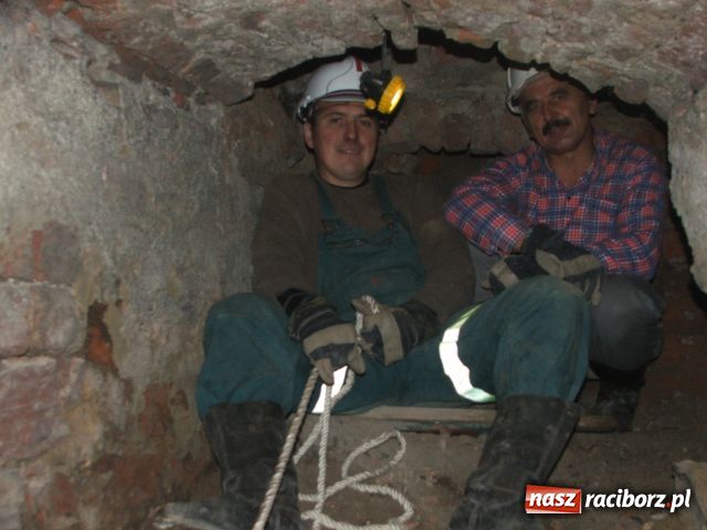 Zdjęcie w galerii na portalu naszraciborz.pl: Budynek bramny odkryje swe tajemnice wiadomości z regionu