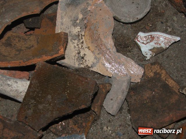 Zdjęcie w galerii na portalu naszraciborz.pl: Budynek bramny odkryje swe tajemnice wiadomości z regionu